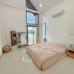 Prangsirihome guesthouseได้ทั้งหลัง
